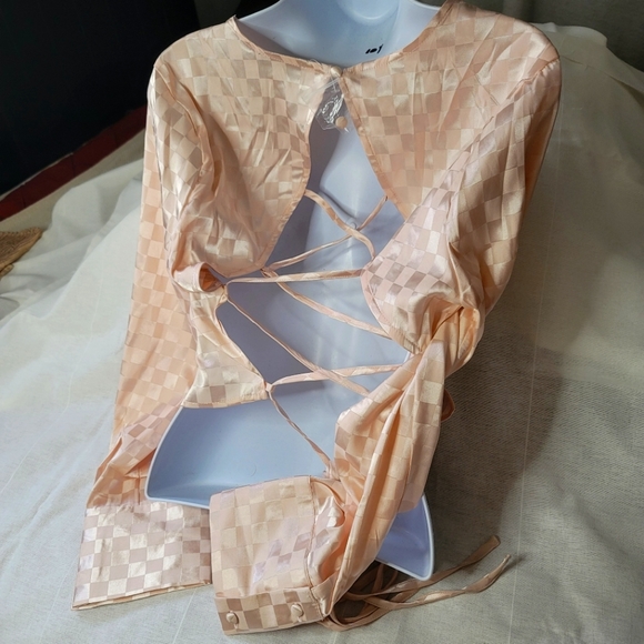 Long-sleeved blouse/ NEW with label/ Milk & Honey brand - Picture 2 of 7